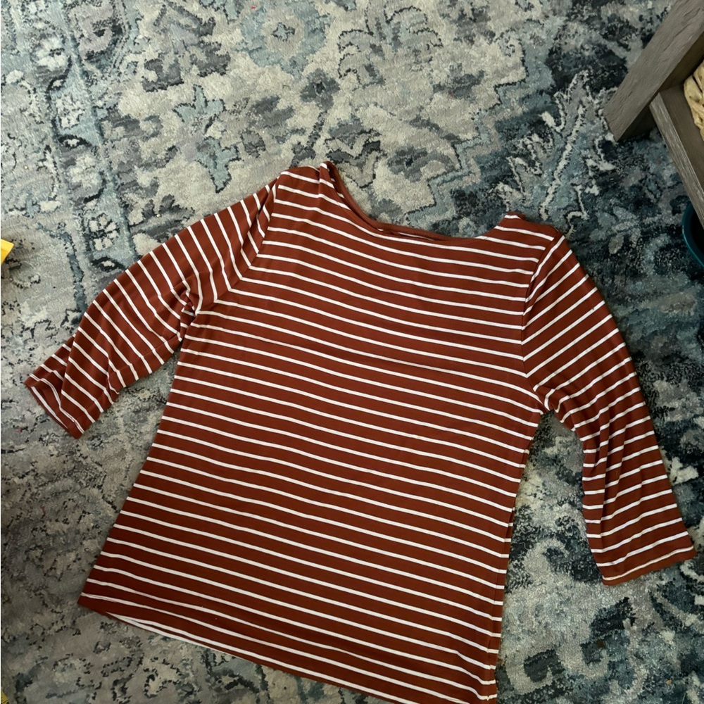 3/4 sleeve T Shirt.